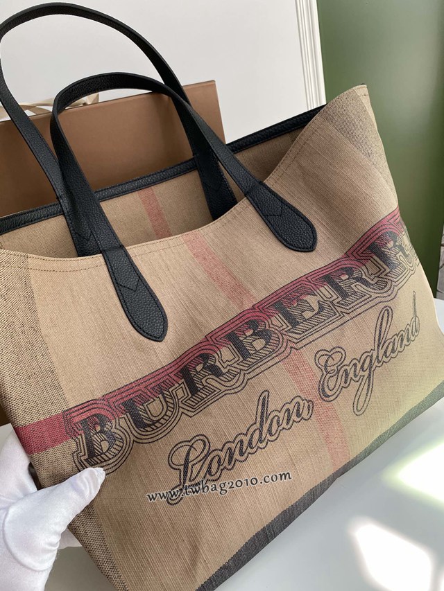 Burberry專門店新款雙面兩用托特包 巴寶莉塗鴉圖案手提購物袋 yxb1361